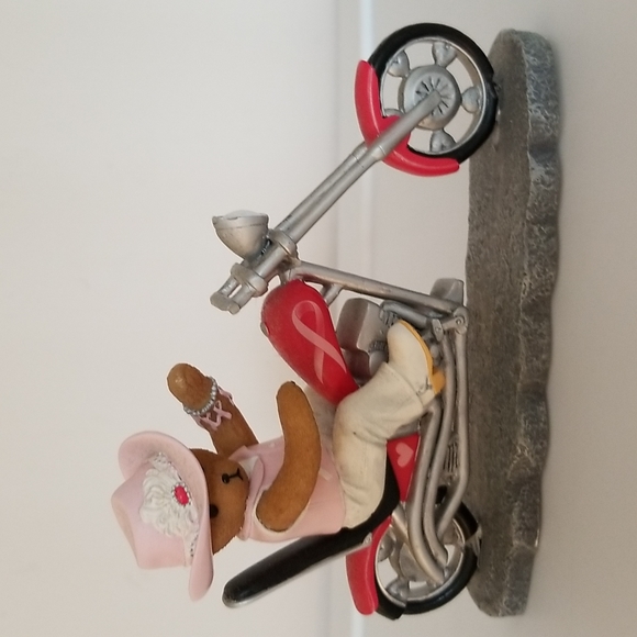 Breast Cancer Awareness Bears on Motorcycles - Picture 15 of 16